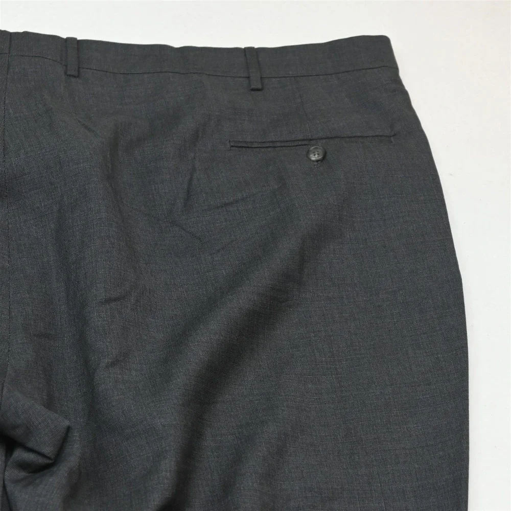 Jos A Bank 50R 48x30 Gray 100% Wool Traveler Mens Jacket Pants Suit